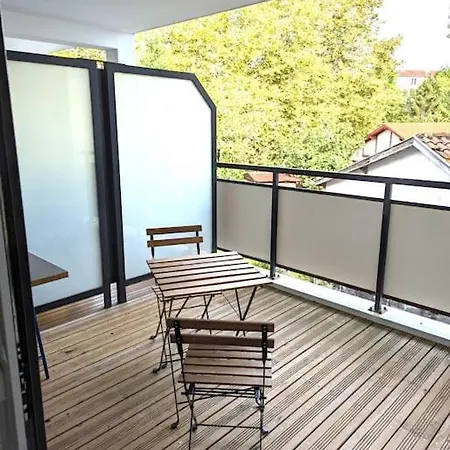 Maubec Yourhosthelper * Bayonne