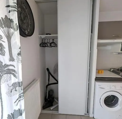 Maubec Yourhosthelper * Bayonne